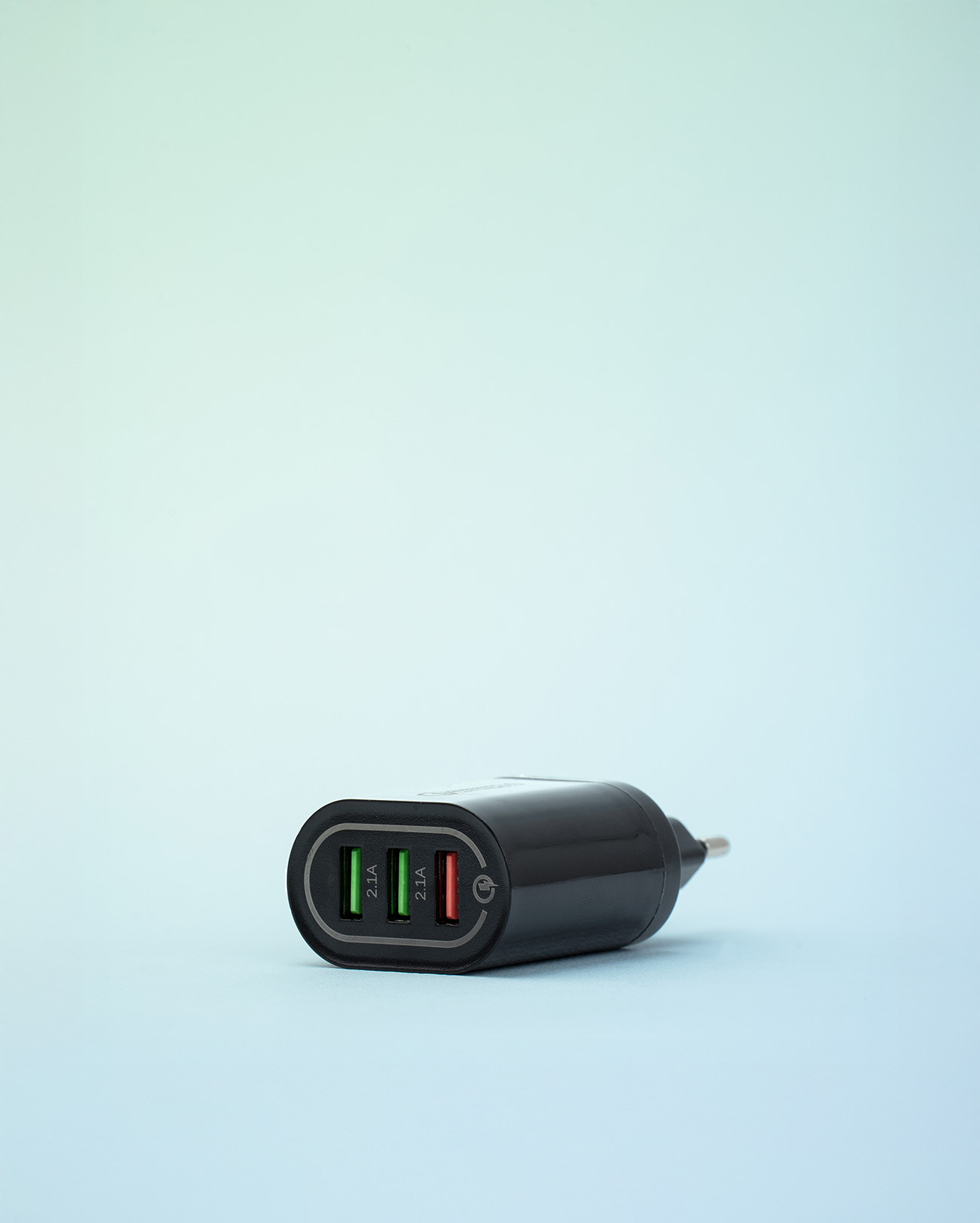 Adaptateur secteur BK373 Qualcomm avec 3 plots USB