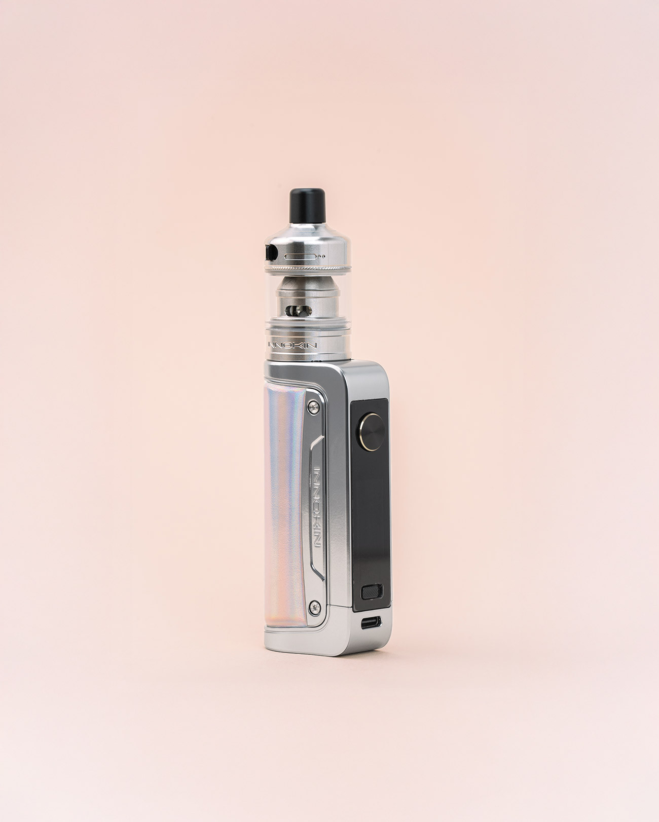 Kit Coolfire Z80 Nex Innokin Silver, argenté et blanc étincelant avec une puissance max de 80 watts