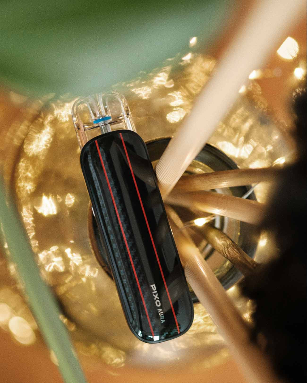 Cigarette électronique pod Aspire Pixo Aura couleur Carbon black bandes rouges et noir