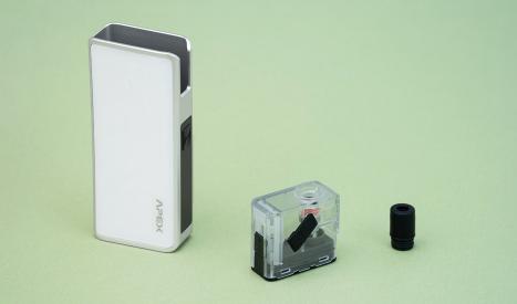 Le pod Apex accueilles les cartouches orginales Vaporesso Apex