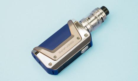 Le kit GeekVape Aegis Legend III est une vape hyper puissante de 200W