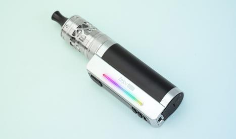 La e-cig Zelos M80 Aspire autonome avec LED colorée et effets lumineux
