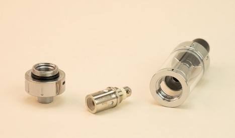 Base du clearomiseur Aspire K-lite pour visser les résistances BVC.