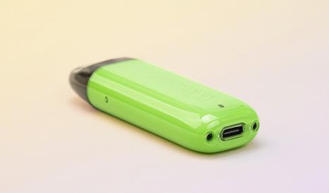 Le pod Minican 2 Aspire se recharge rapidement via son port USB-C
