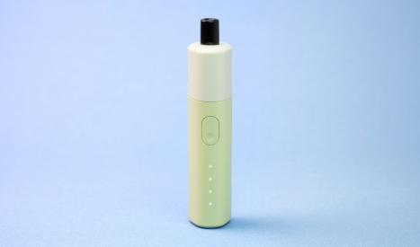 Le bouton switch et les témoins lumineux très élégant et fashion du pod Vaptio Avocado baby