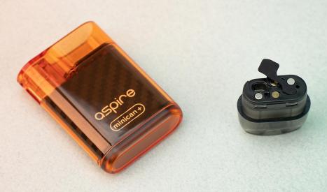La mini e-cigarette Minican Plus Aspire est pratique et facile à remplir