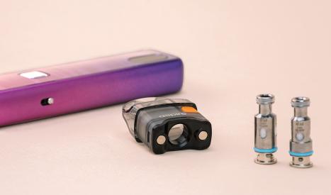 La vapoteuse Aspire Flexus Pro fonctionne avec des cartouches à résistances interchangeables