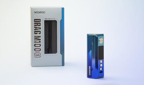 Classique, la box pour e-cigarette Voopoo Drag M100S est moderne et efficace