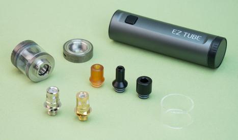 Le Kit Innokin EZ Tube est composé d'une batterie et du clearomiseur Zenith Minimal.