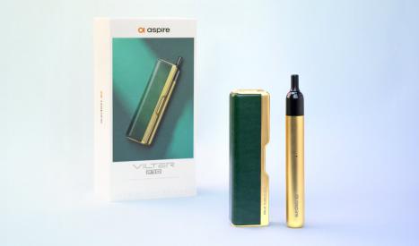 Cigarette électronique Aspire Vilter pro constituée d'un pod et un power bank