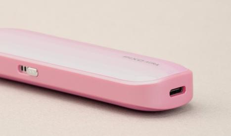Rechargez la batterie long durée du pod Aspire Pixo Aura via USB-C à recharge ultra rapide